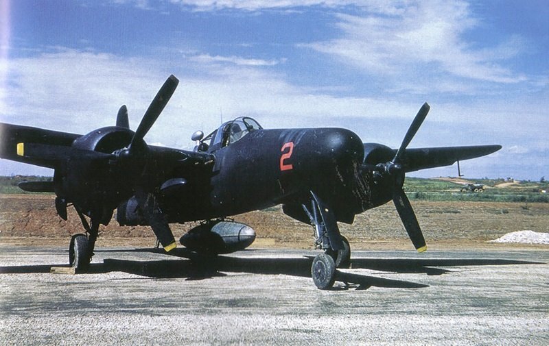 Grumman-F7F-3N-Tigercat.jpg.00ec41ee3b0a54117dcfb551c8d49c34.jpg