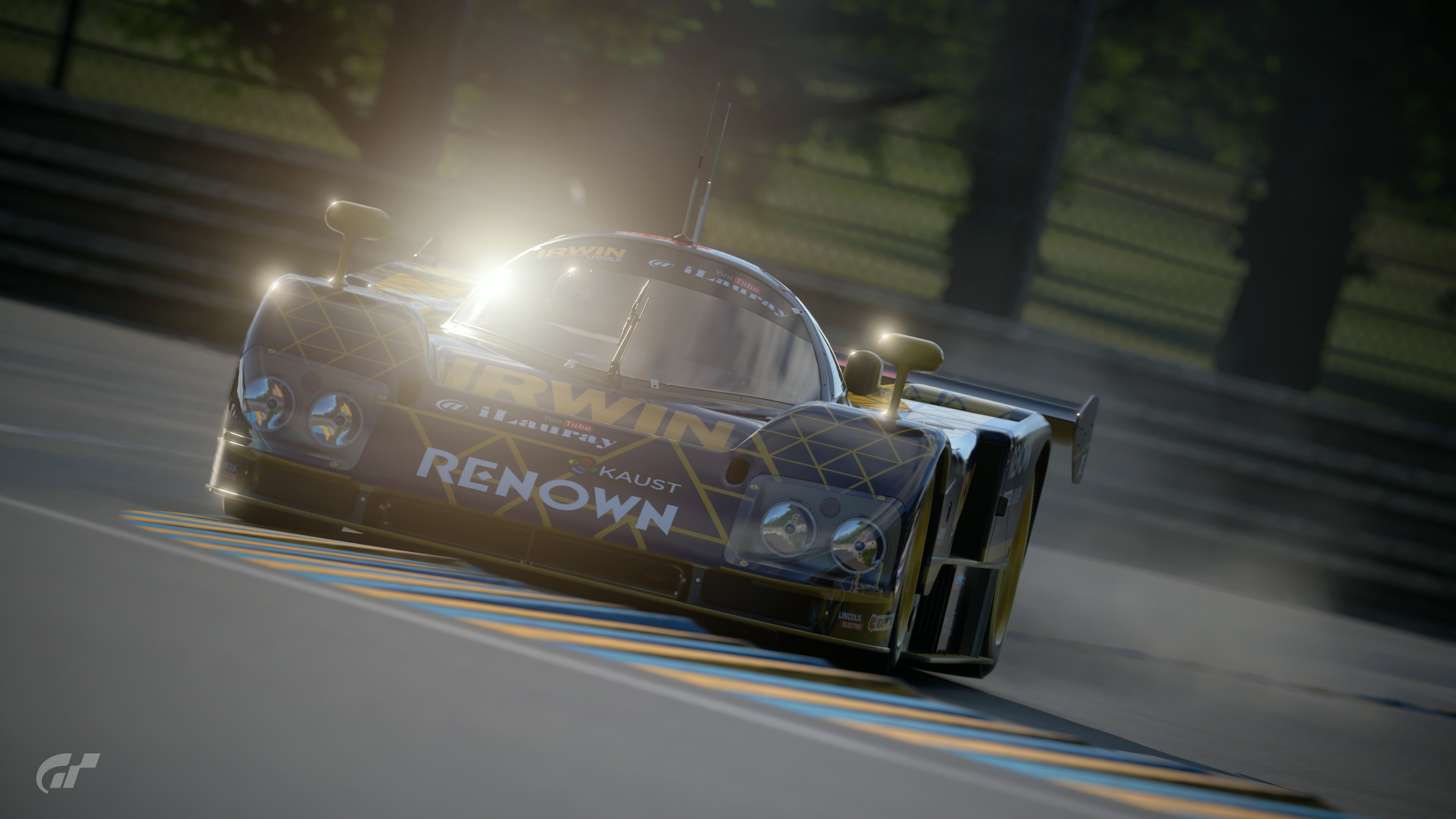 24HeuresduMansRacingCircuit__124.jpeg.10afcb69ae4e60358dcce64fa396c3fd.jpeg