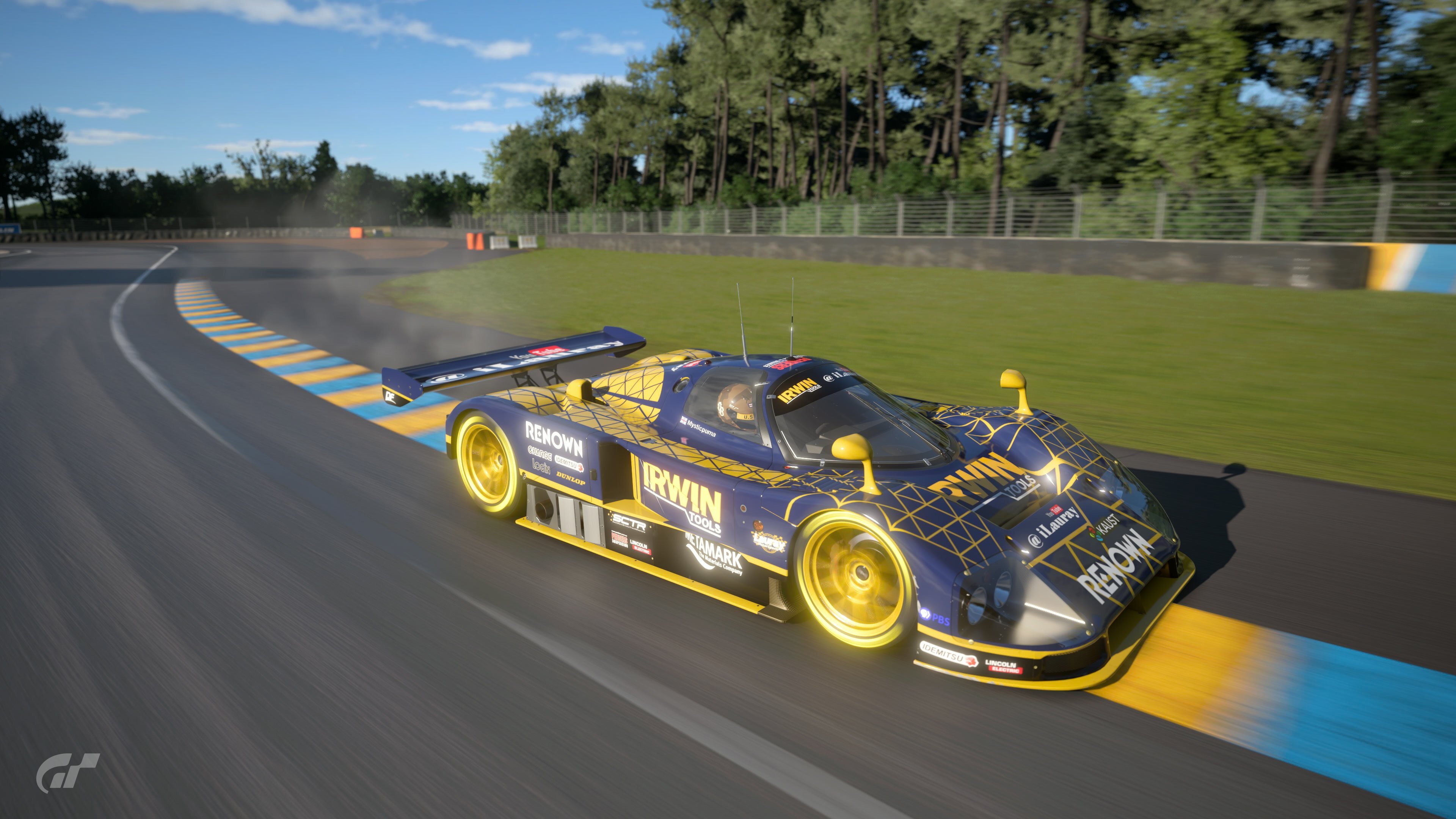 24HeuresduMansRacingCircuit__125.jpeg.bbf818f6ff5b9bc6e609e423868f337b.jpeg